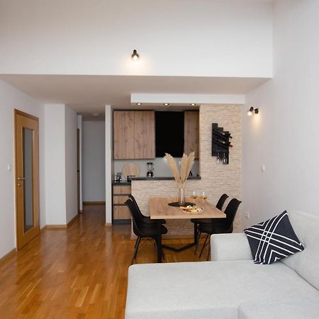 Apartment Cejf Mostar Eksteriør bilde